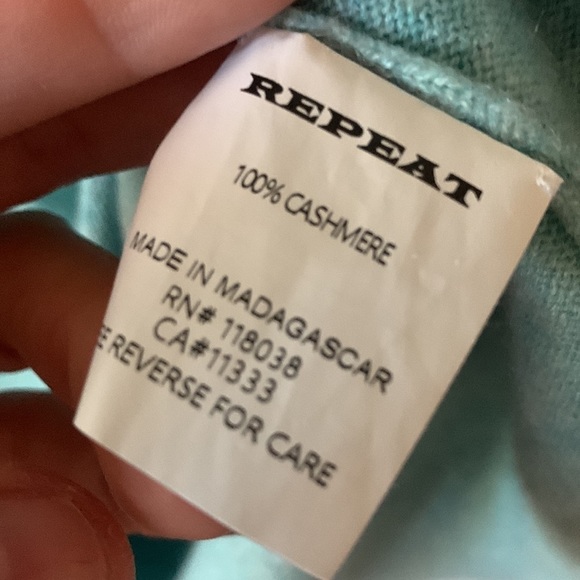 REPEAT Cashmere Sweater S - Picture 3 of 6